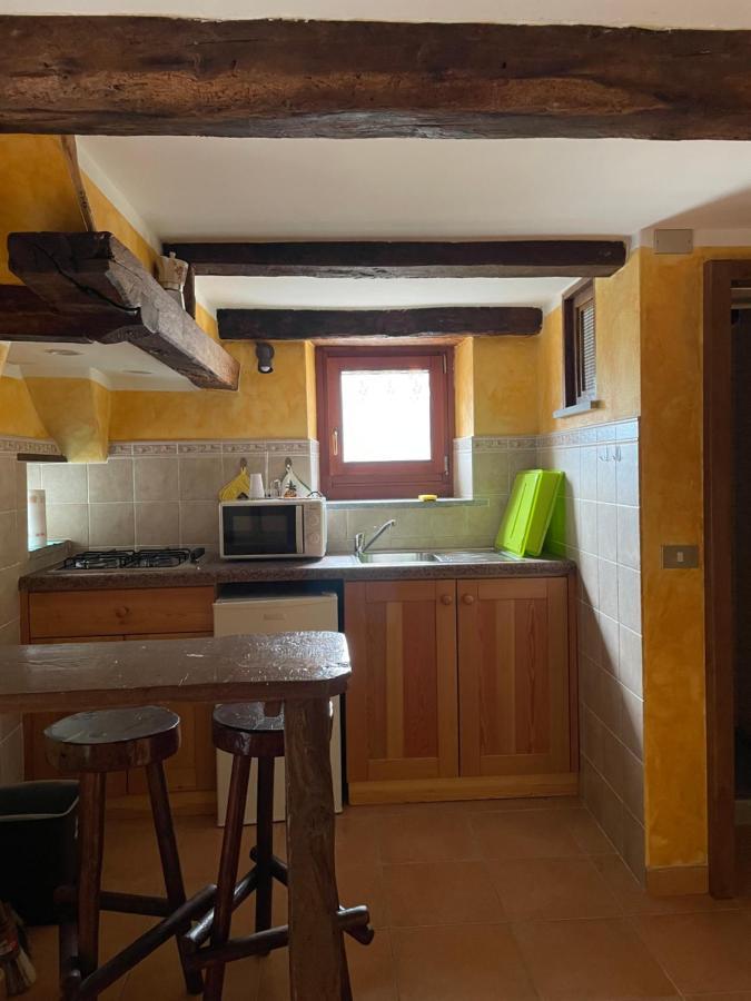 Casa Vacanze La Carbunera Villa Domodossola Luaran gambar