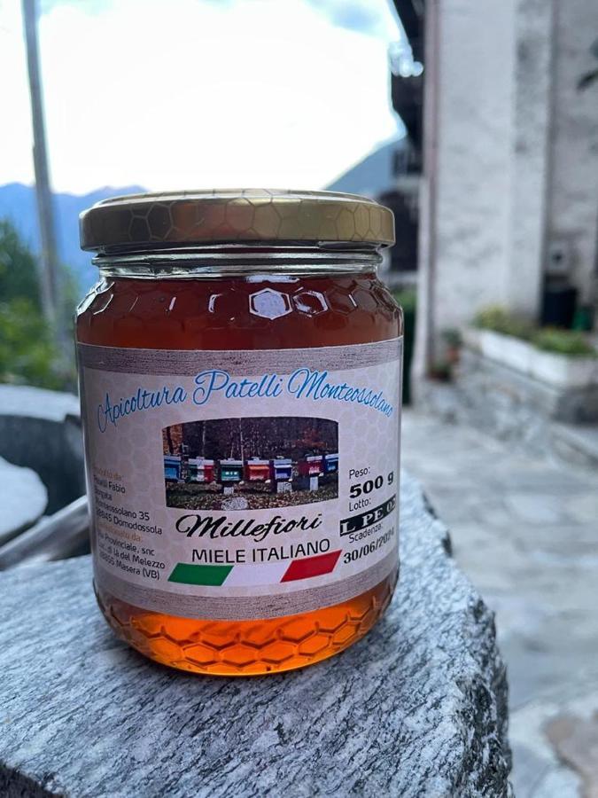 Casa Vacanze La Carbunera Villa Domodossola Luaran gambar